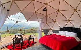 Glamping hermoso amanecer